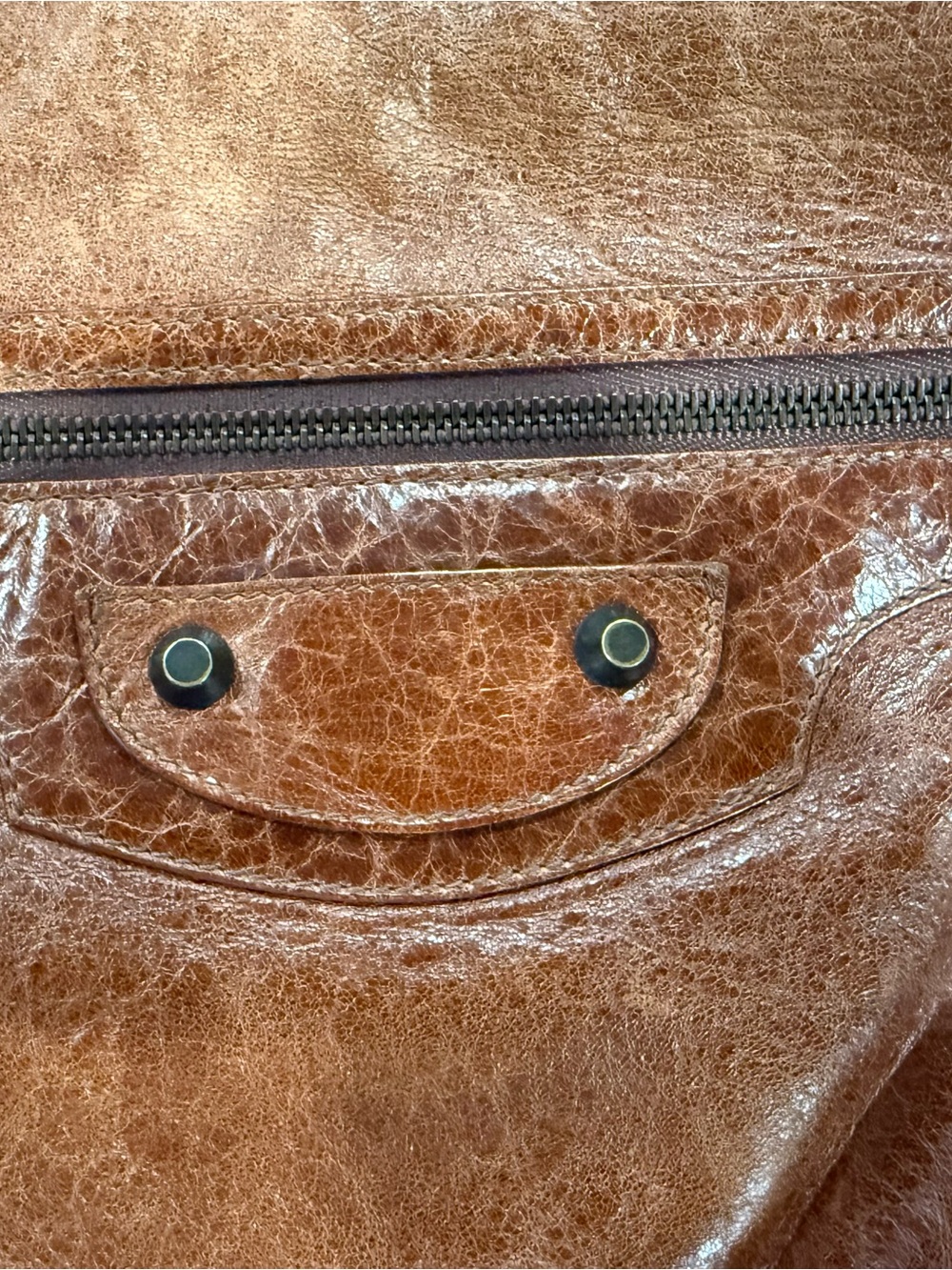 Balenciaga Chevre Leather Flat Messenger Bag Cognac Leather Style 177289 - Picture 8 of 16